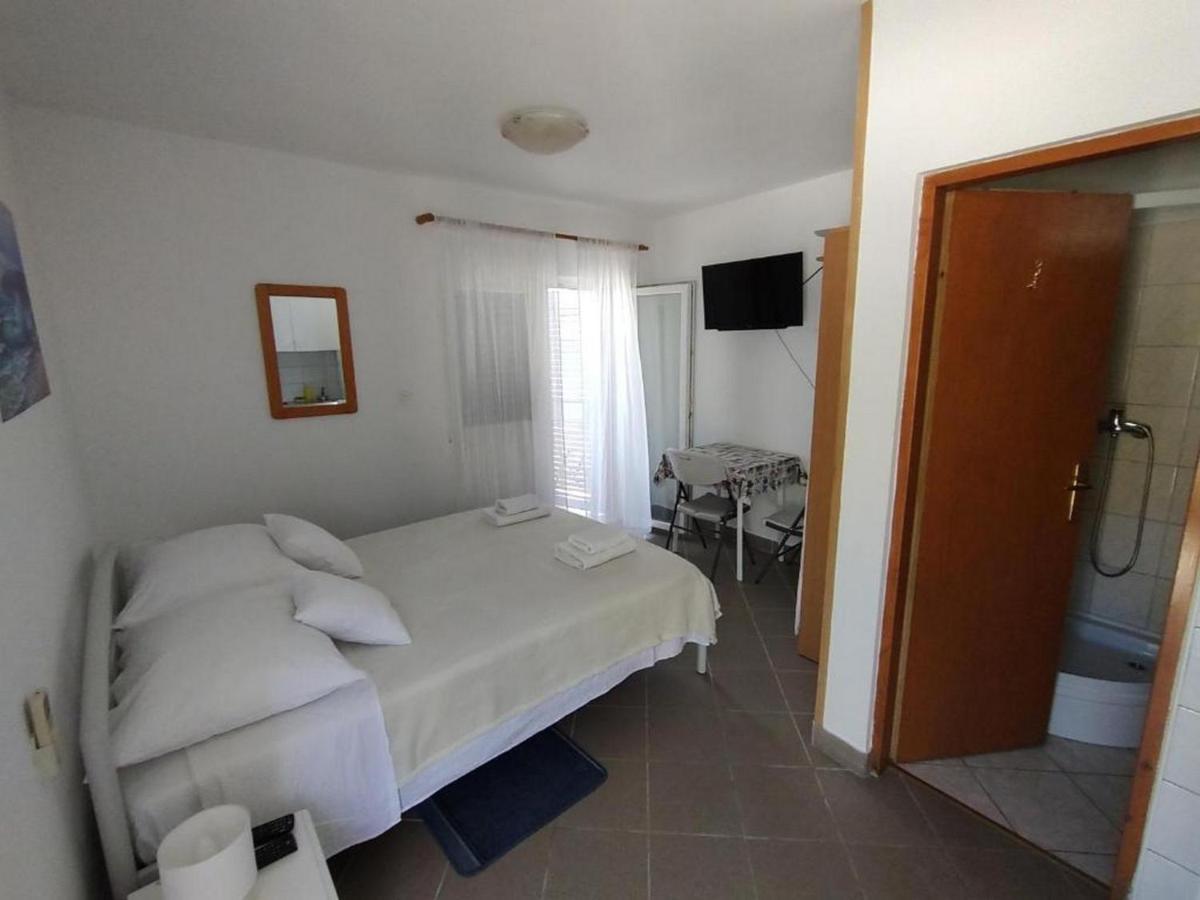 Ferienwohnung Blaza Prvić Luka Exterior foto